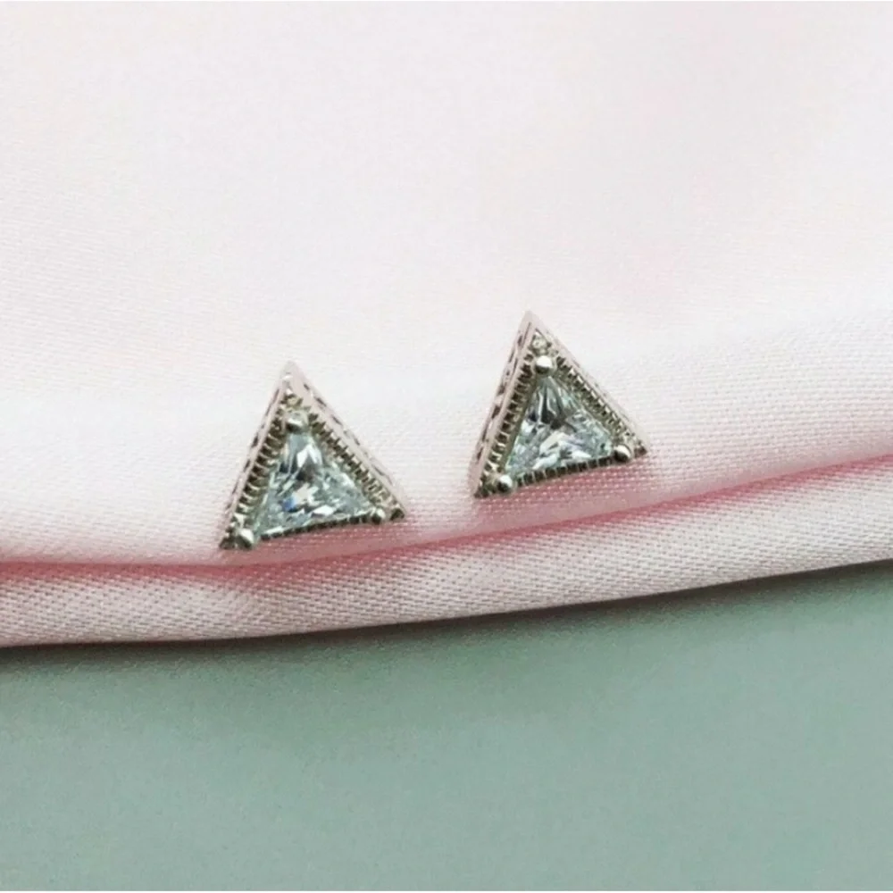 NEW Unisex Triangle Simulated‎ Diamond 925 Silver Stud Earrings
